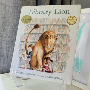 Autographed Edition Library Lion Michelle Knudsen Hardcover Picture Book